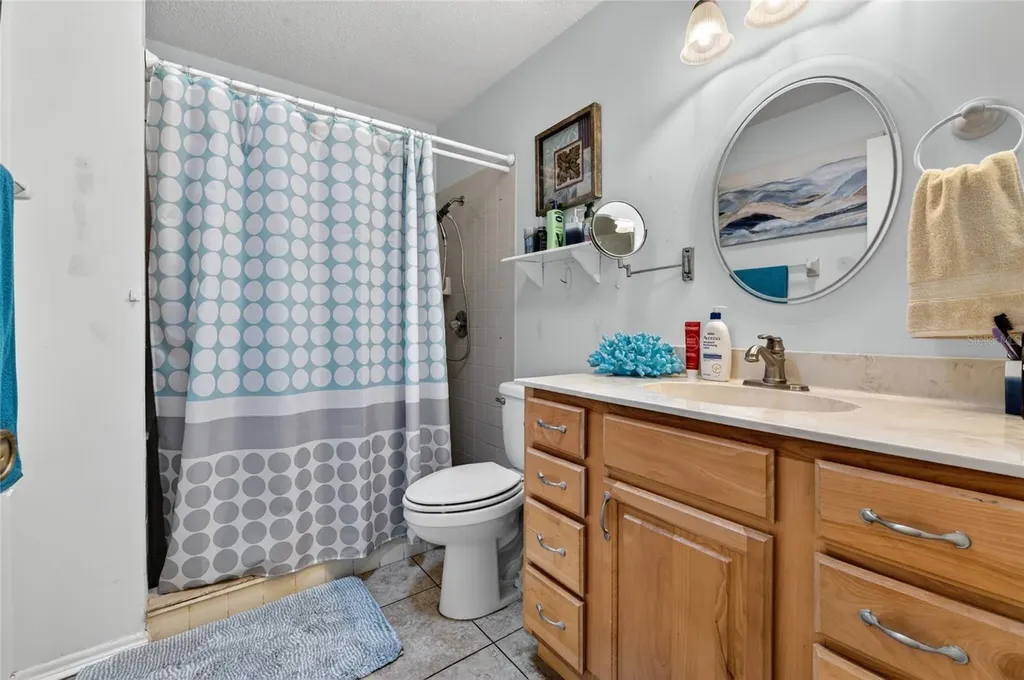 10 Lakepoint Circle Port Orange FL 32128
