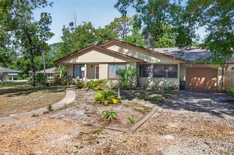 10 Lakepoint Circle Port Orange FL 32128