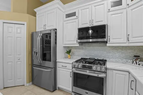 8331 Golden Prairie Drive Tampa FL 33647