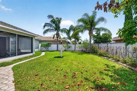 3805 Milflores Drive Sun City Center FL 33573