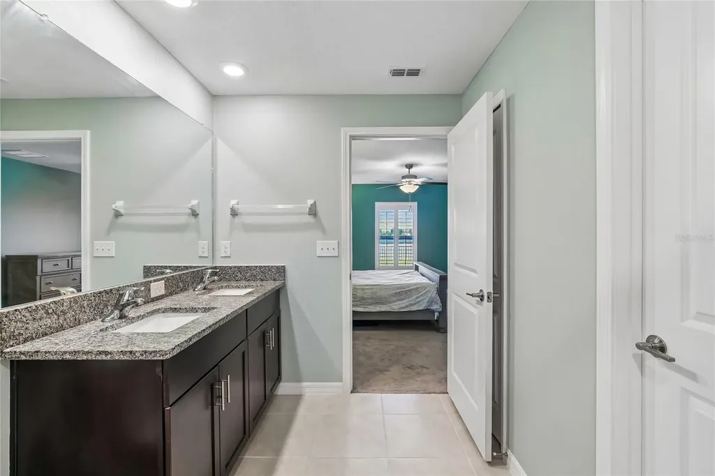 15430 Miller Creek Drive Sun City Center FL 33573