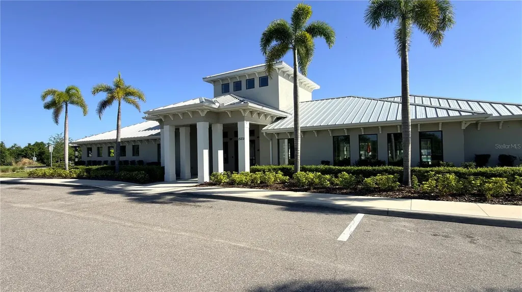 15430 Miller Creek Drive Sun City Center FL 33573