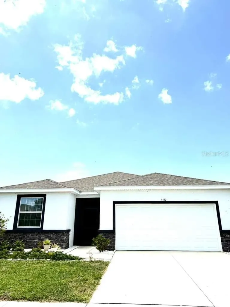 5452 Flint Hills Drive Wimauma FL 33598