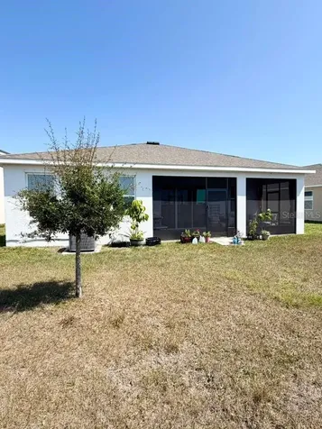 5452 Flint Hills Drive Wimauma FL 33598