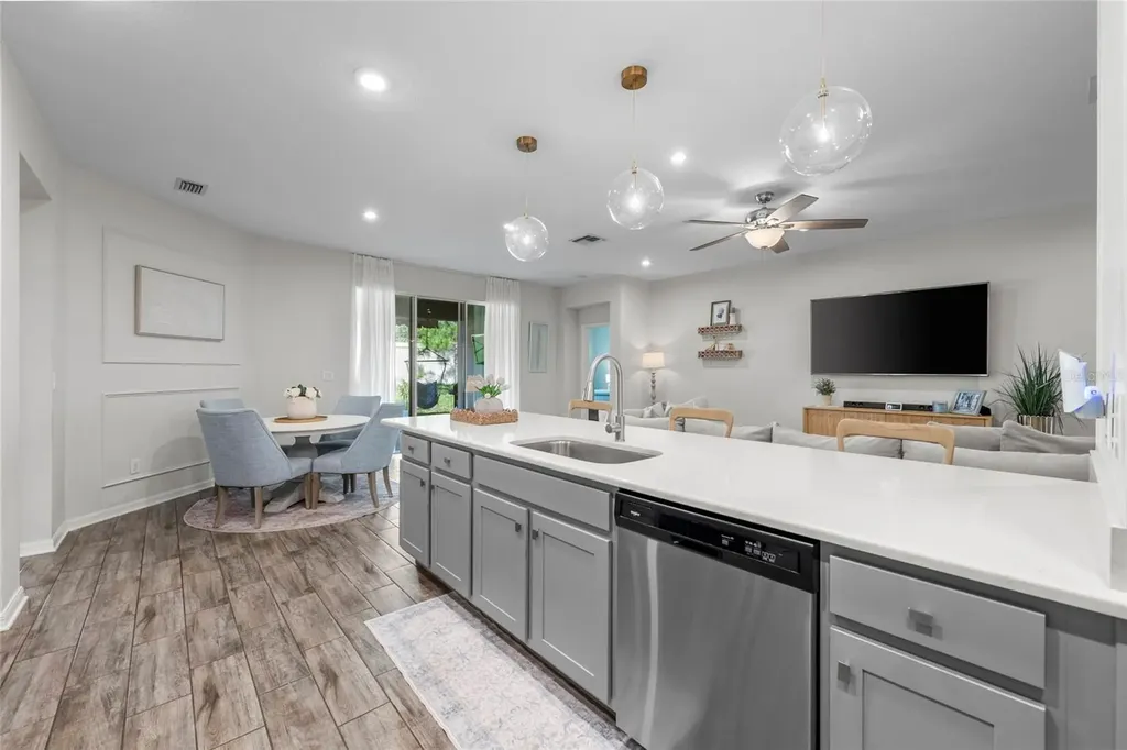 6428 Devesta Loop Palmetto FL 34221