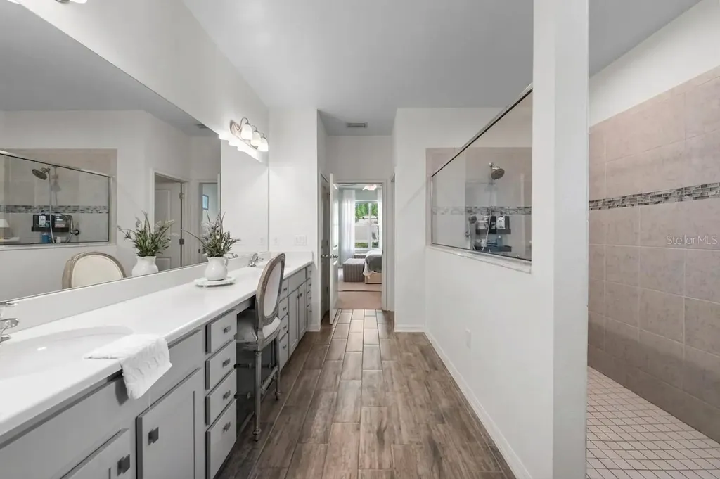 6428 Devesta Loop Palmetto FL 34221