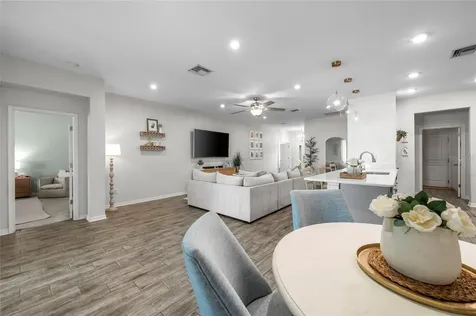 6428 Devesta Loop Palmetto FL 34221