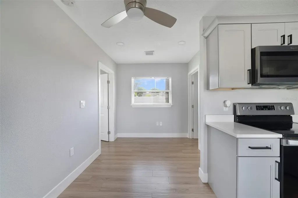 4521 Edgewater Drive Orlando FL 32804