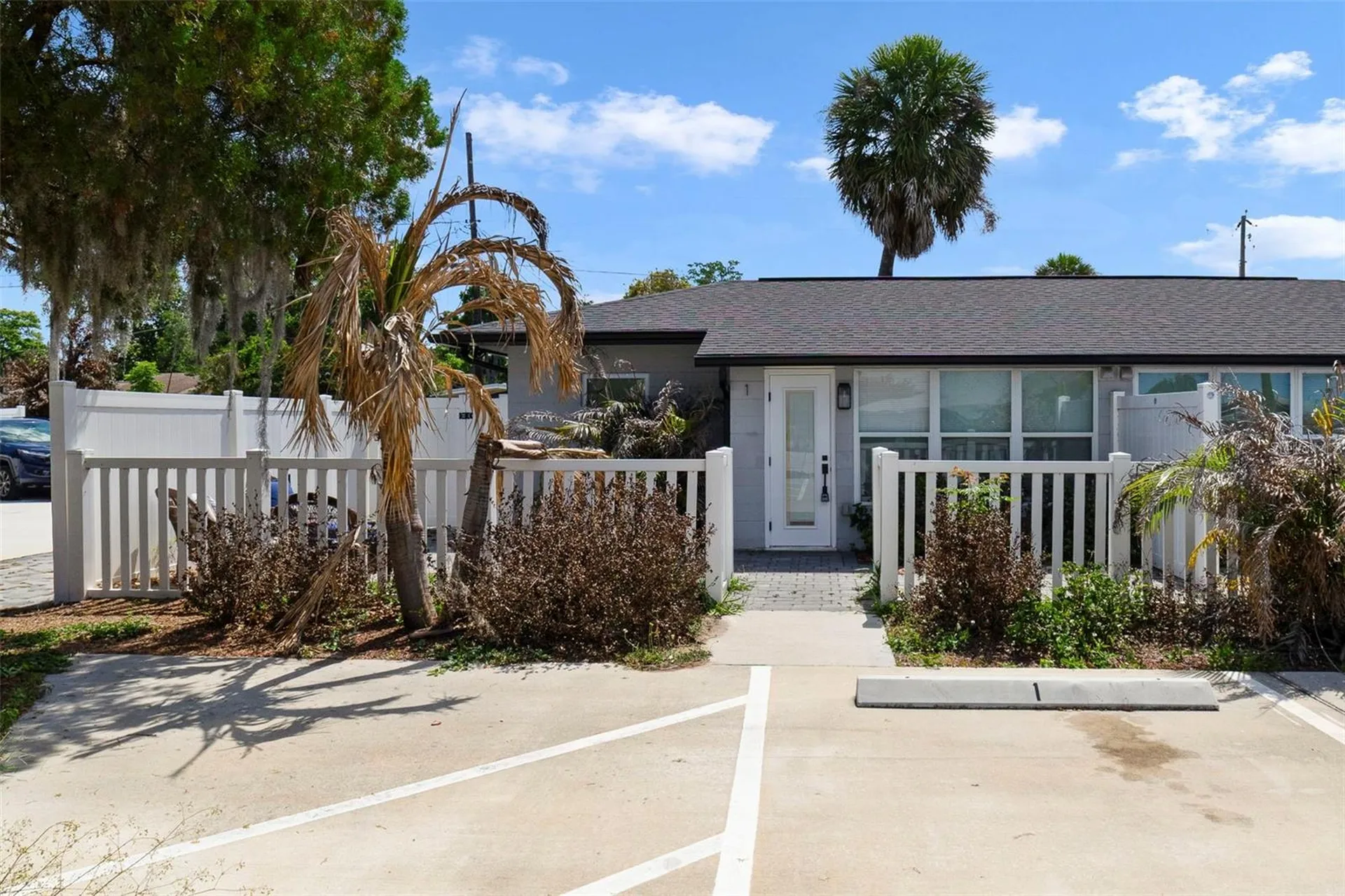4521 Edgewater Drive Orlando FL 32804