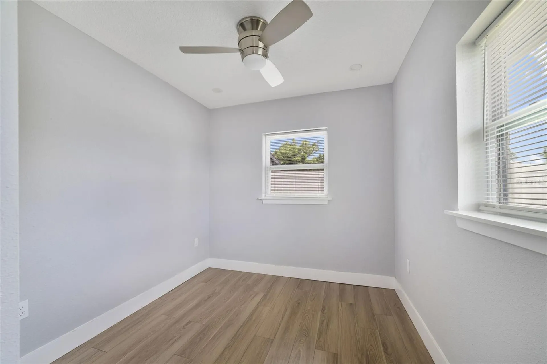 4521 Edgewater Drive Orlando FL 32804