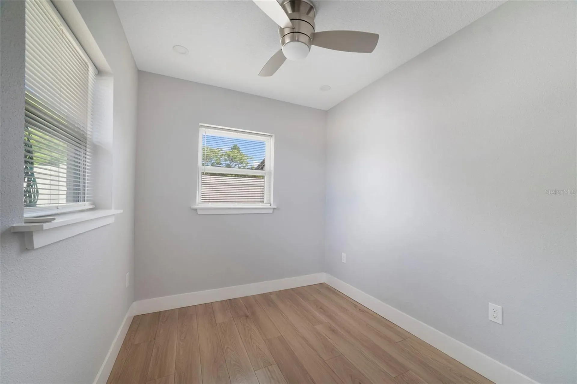 4521 Edgewater Drive Orlando FL 32804