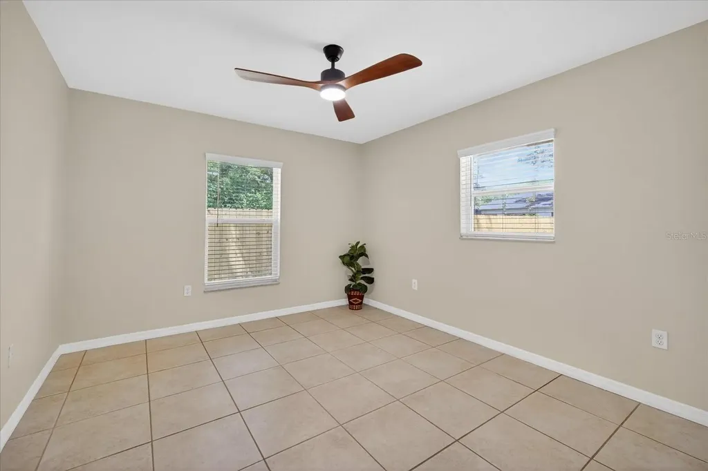 541 Plumosa Avenue Clearwater FL 33756