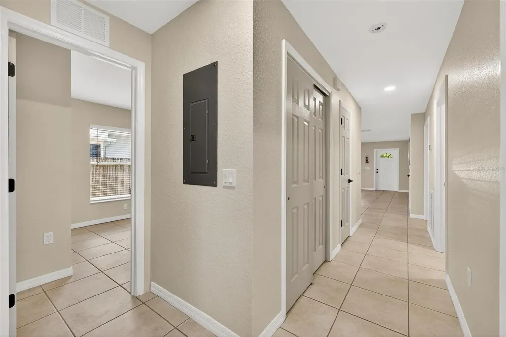 541 Plumosa Avenue Clearwater FL 33756