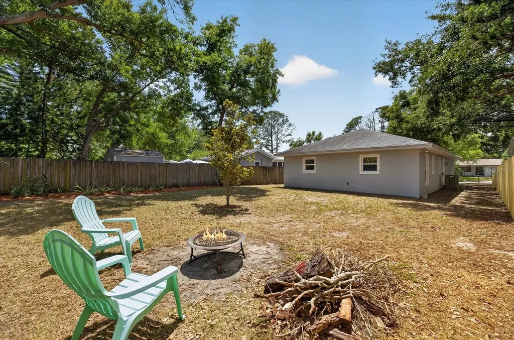 541 Plumosa Avenue Clearwater FL 33756