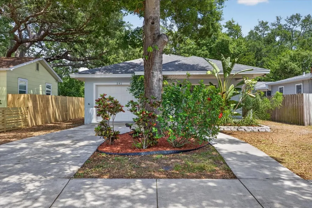 541 Plumosa Avenue Clearwater FL 33756