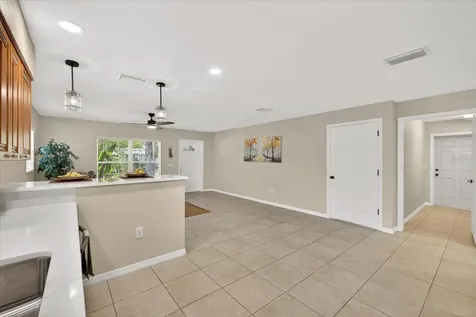 541 Plumosa Avenue Clearwater FL 33756