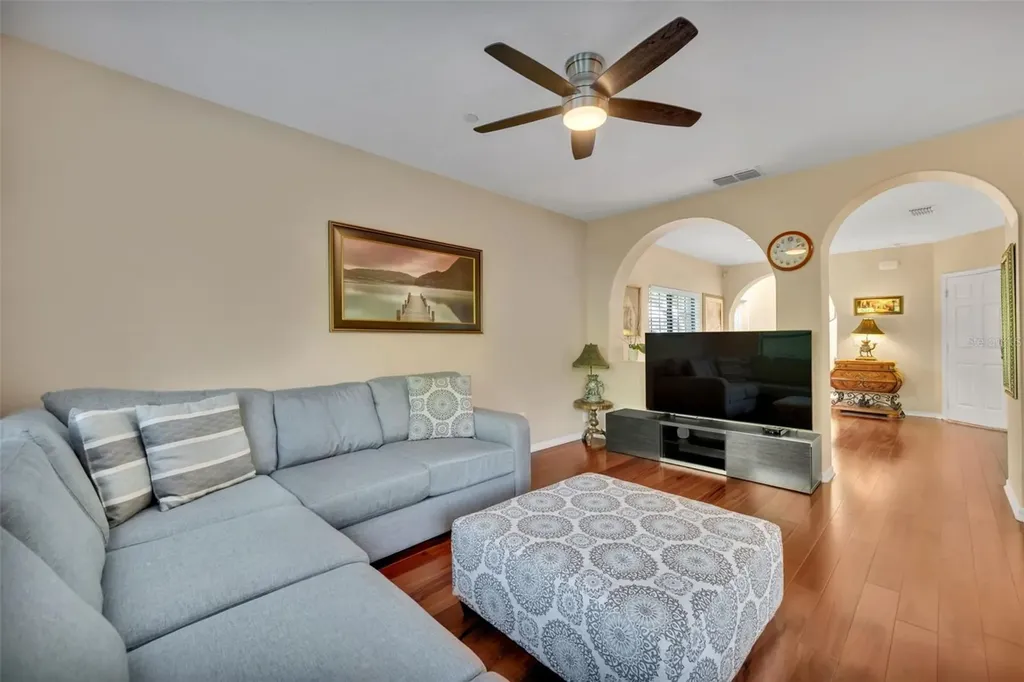 6098 Tivoli Gardens Boulevard Orlando FL 32829