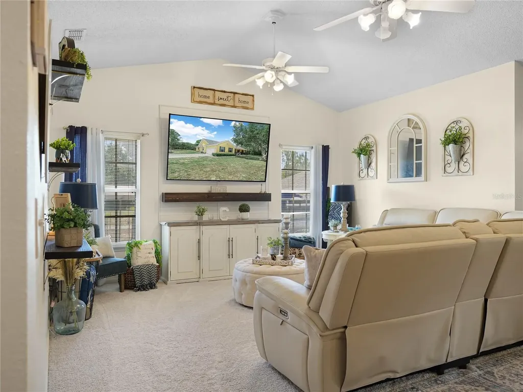 23 Oakwood Road Winter Haven FL 33880