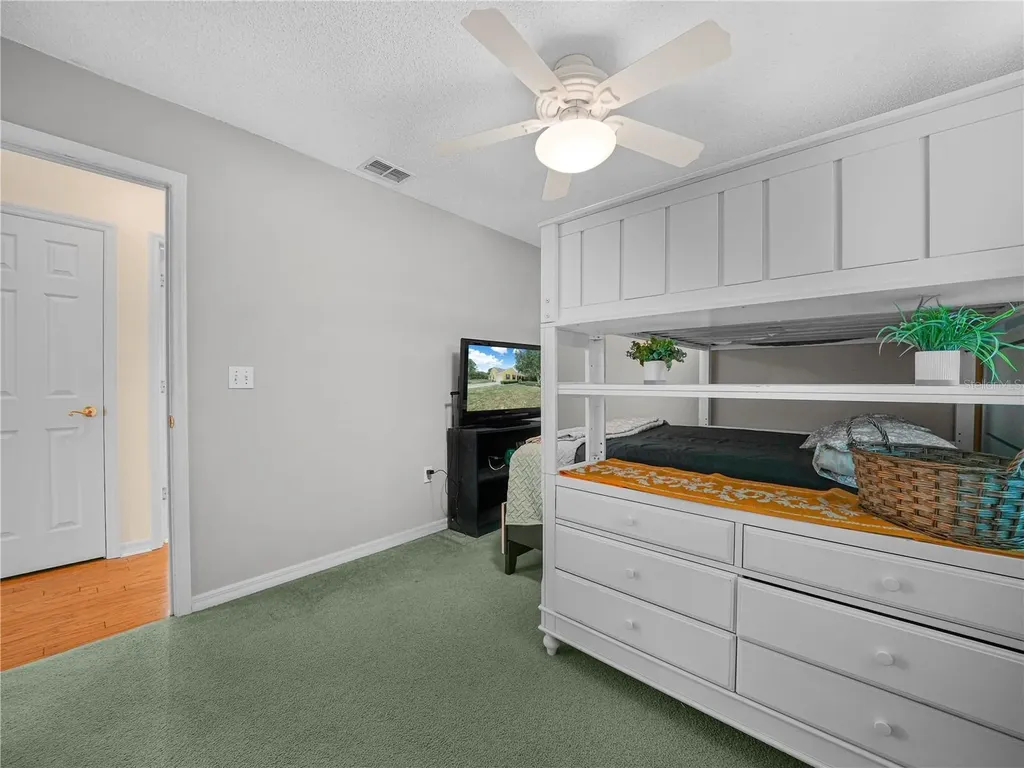 23 Oakwood Road Winter Haven FL 33880