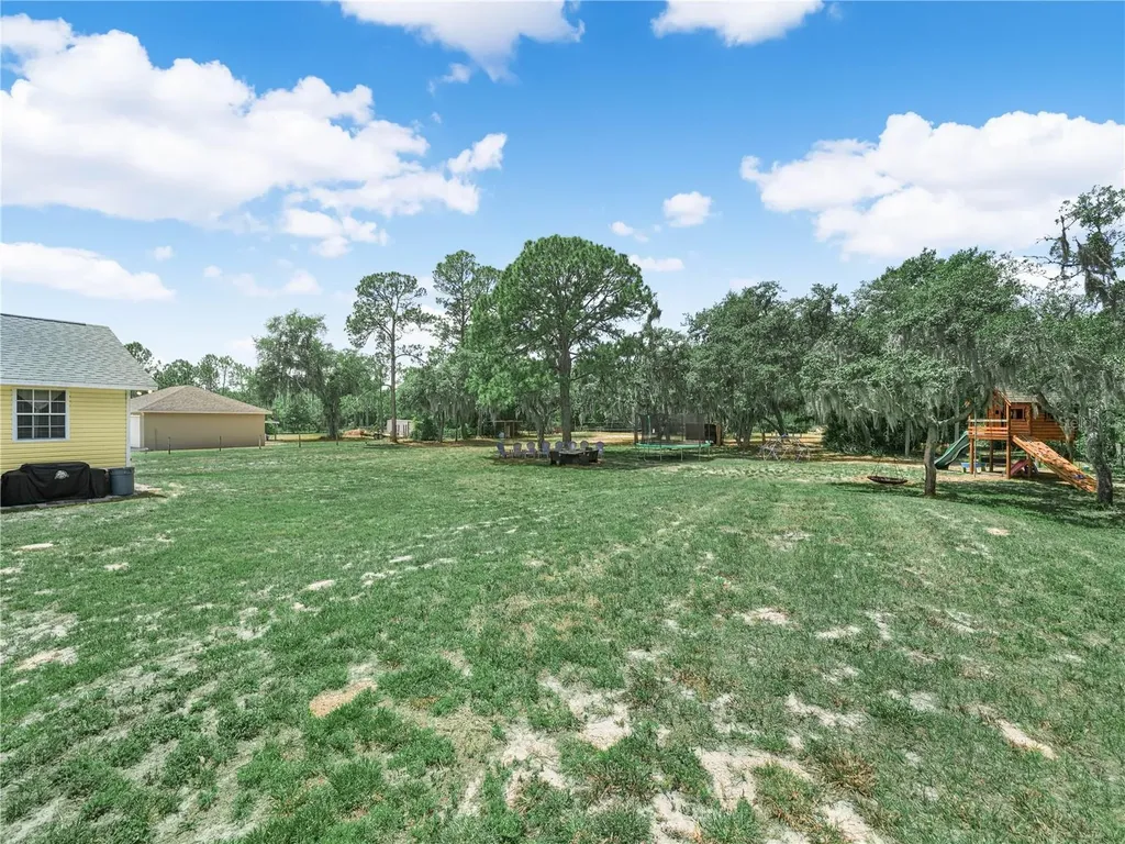23 Oakwood Road Winter Haven FL 33880