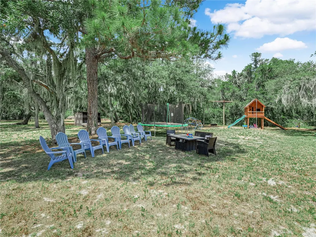 23 Oakwood Road Winter Haven FL 33880