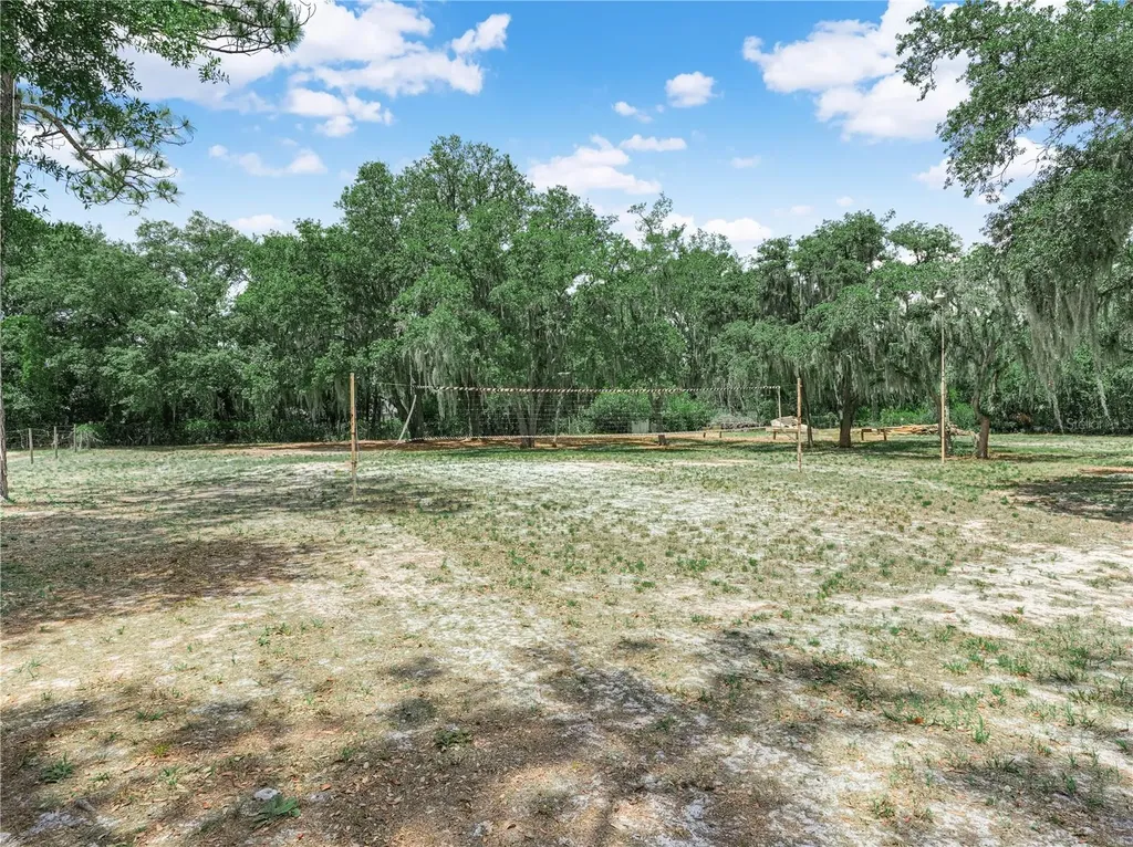 23 Oakwood Road Winter Haven FL 33880