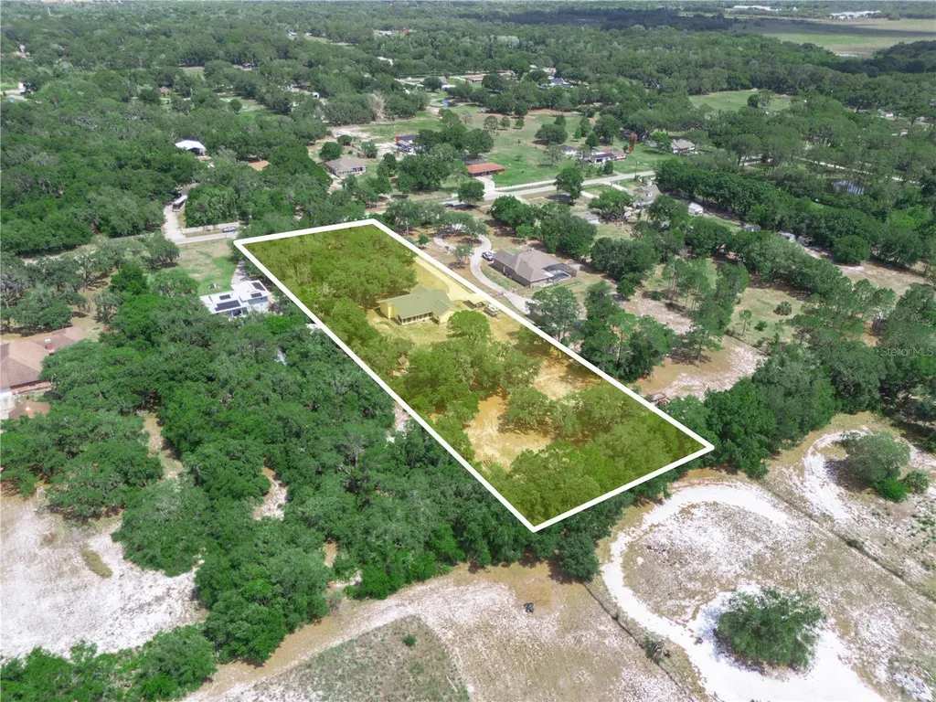 23 Oakwood Road Winter Haven FL 33880
