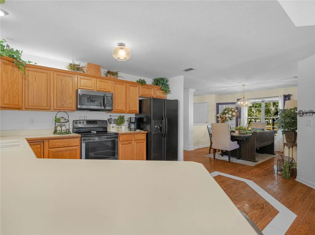 23 Oakwood Road Winter Haven FL 33880