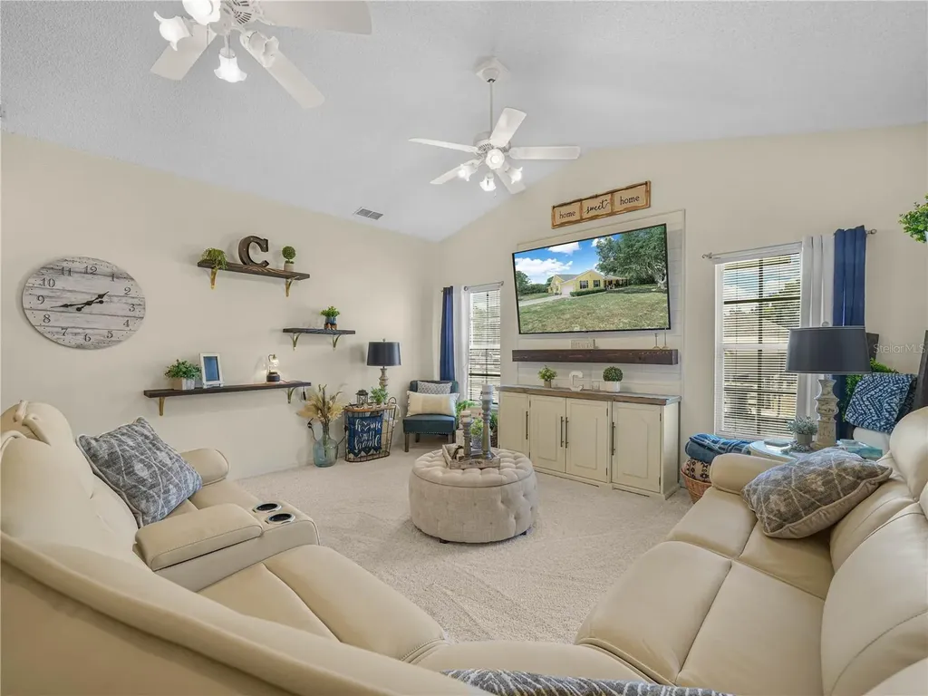 23 Oakwood Road Winter Haven FL 33880