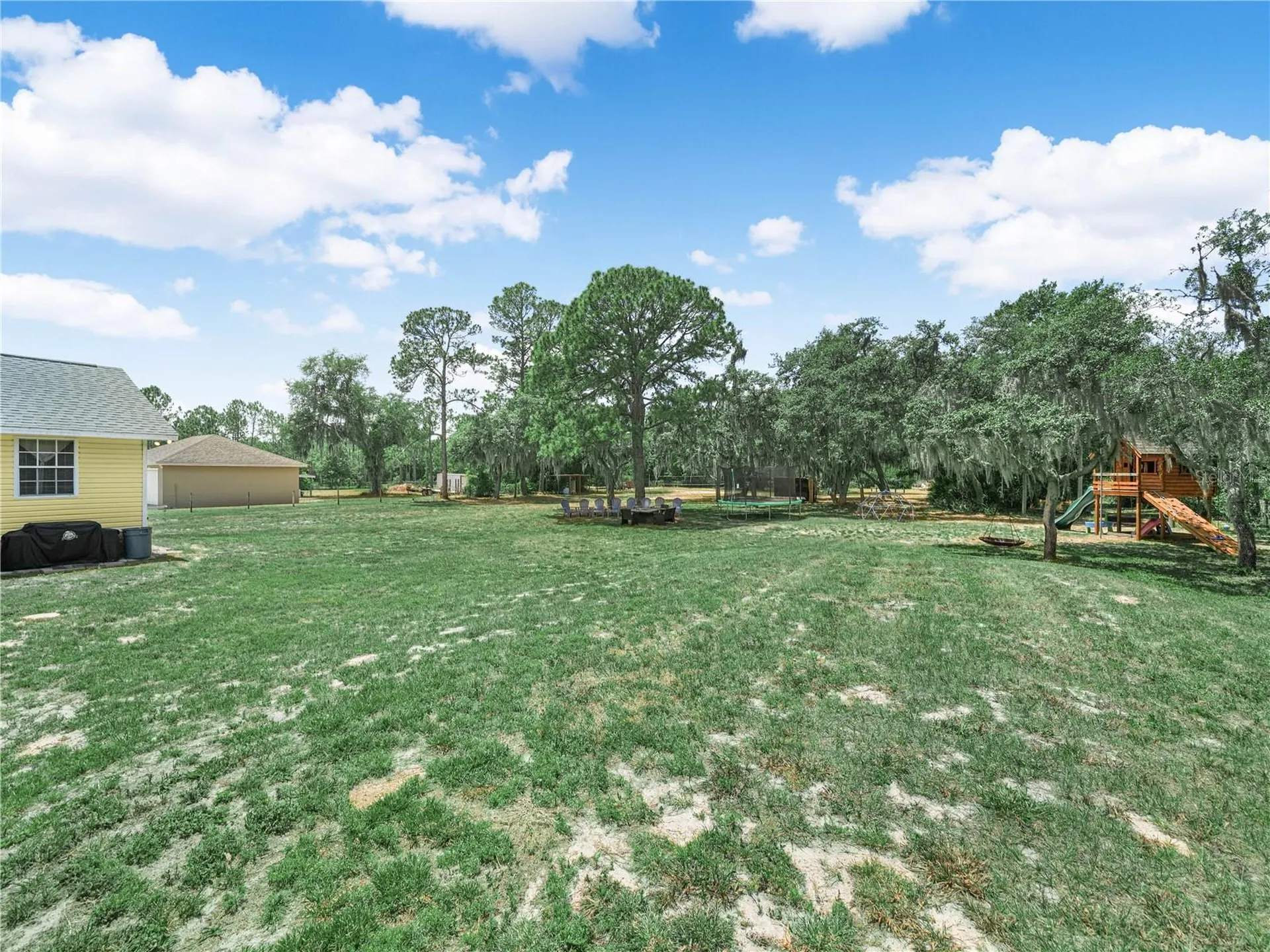 23 Oakwood Road Winter Haven FL 33880