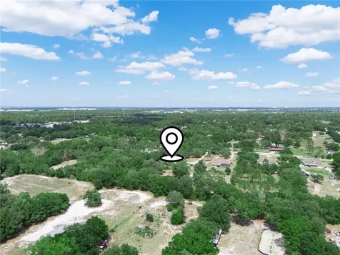 23 Oakwood Road Winter Haven FL 33880