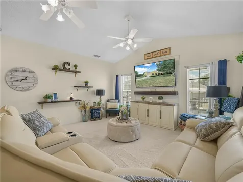23 Oakwood Road Winter Haven FL 33880
