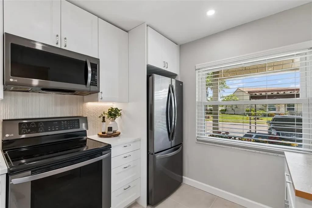 10780 43rd Street N Clearwater FL 33762