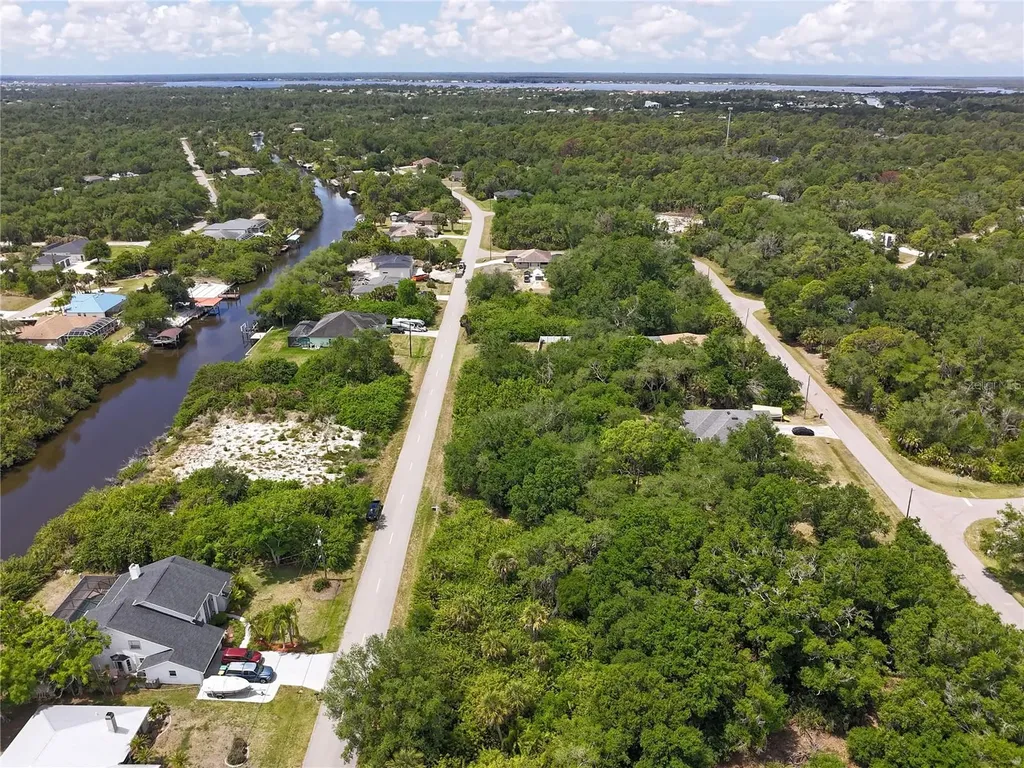 1189 Eppinger Drive Port Charlotte FL 33953