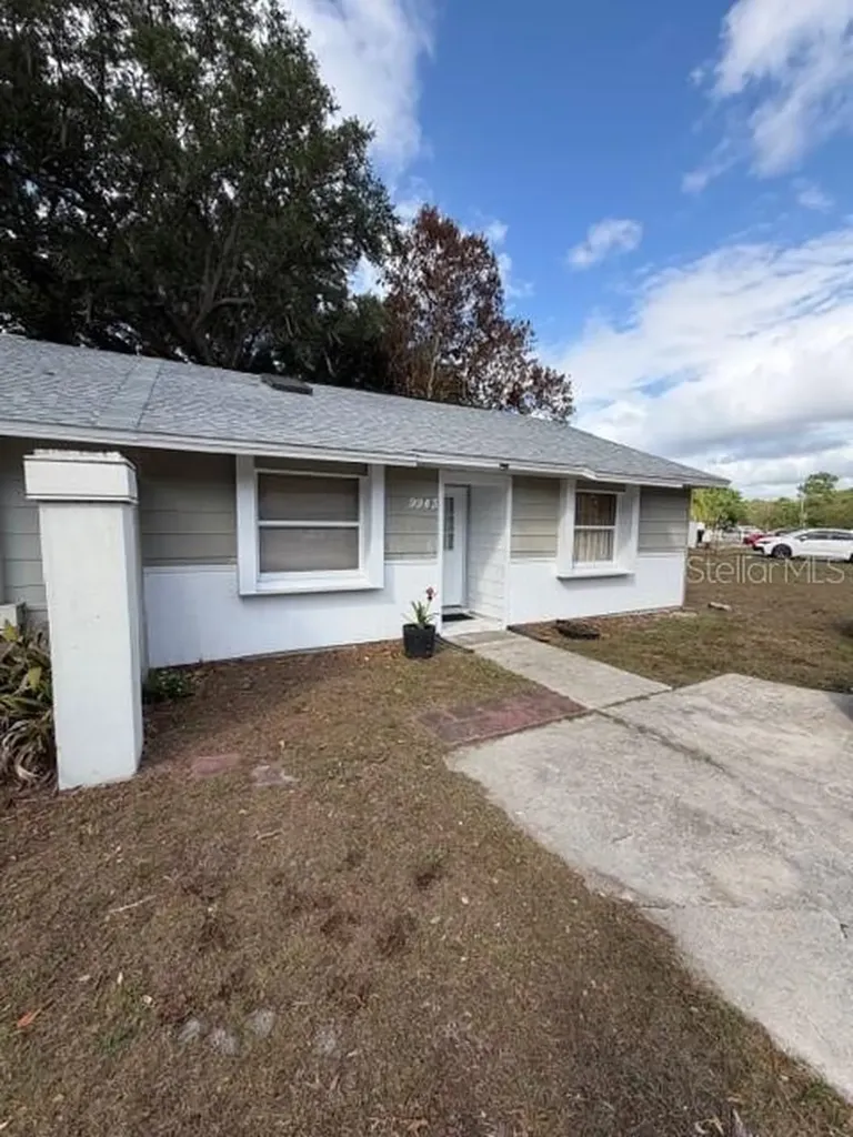 9943 Burl Way Orlando FL 32817