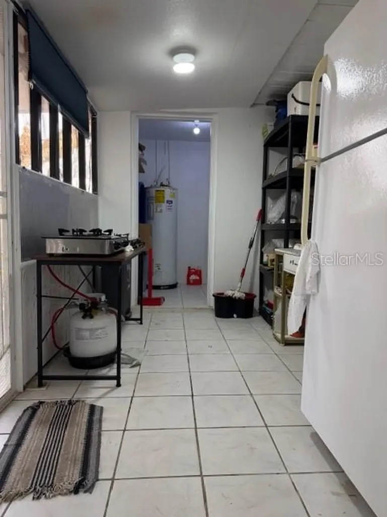 9943 Burl Way Orlando FL 32817