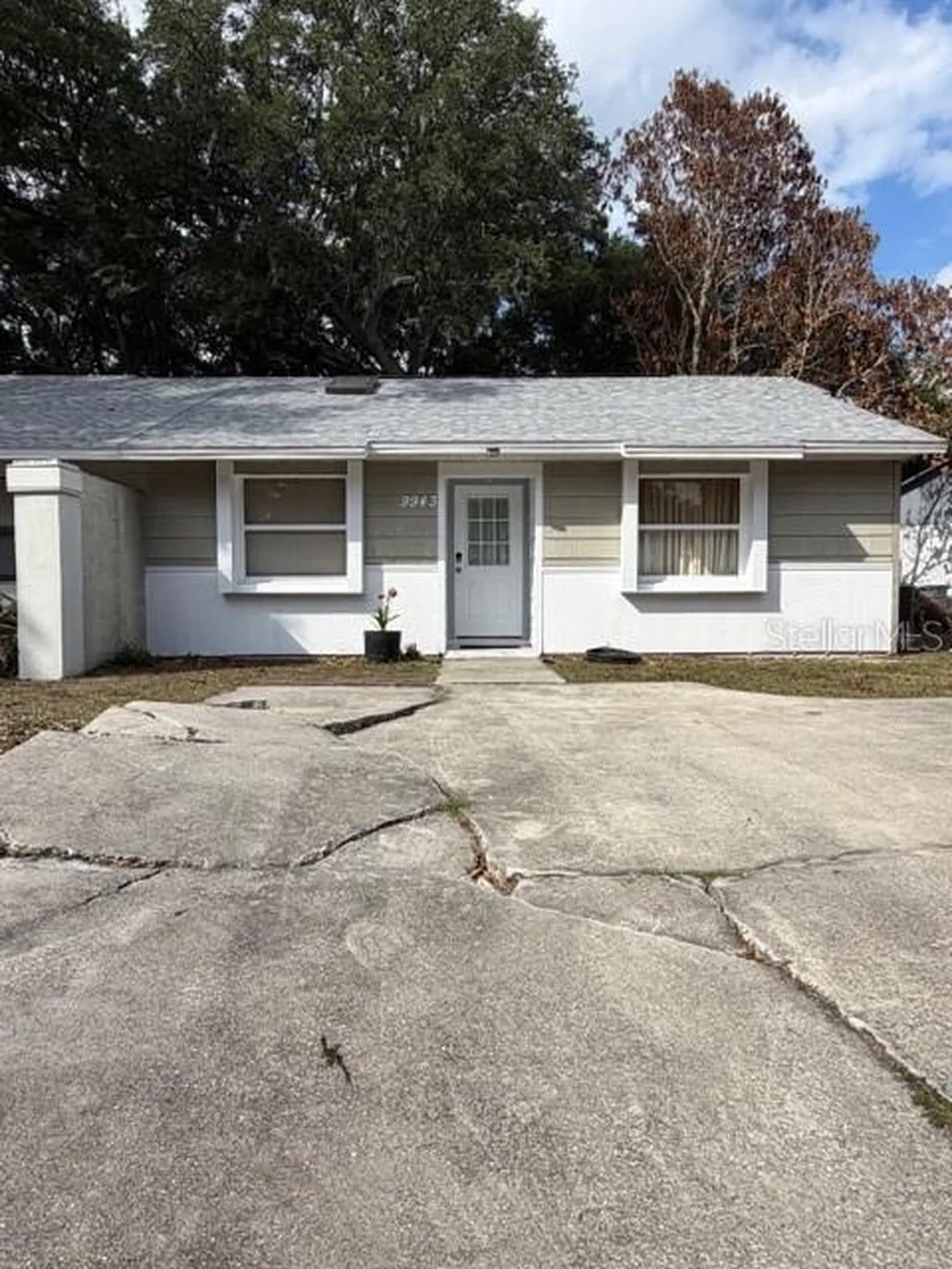 9943 Burl Way Orlando FL 32817