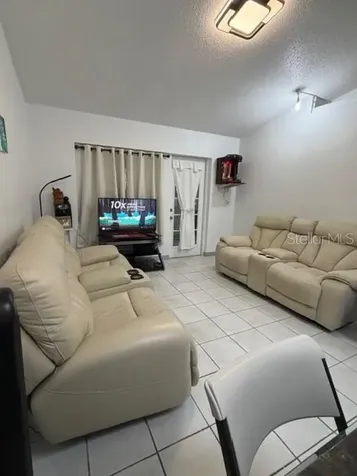 9943 Burl Way Orlando FL 32817