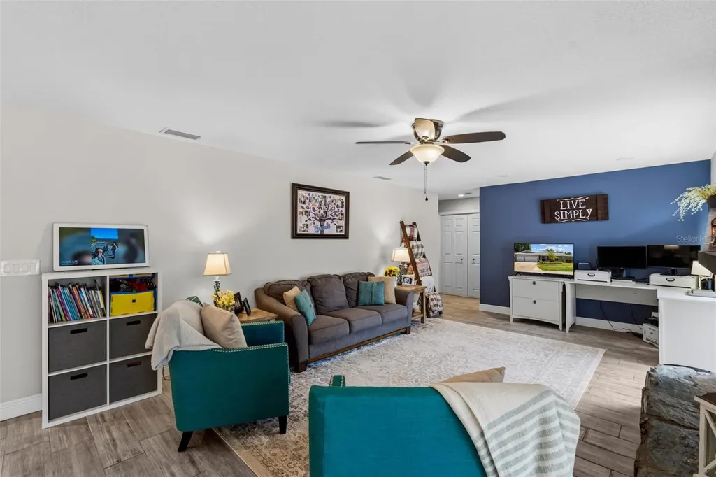 3131 Gleneagles Drive E Clearwater FL 33761
