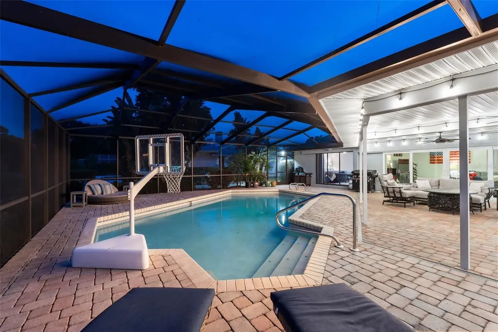 3131 Gleneagles Drive E Clearwater FL 33761