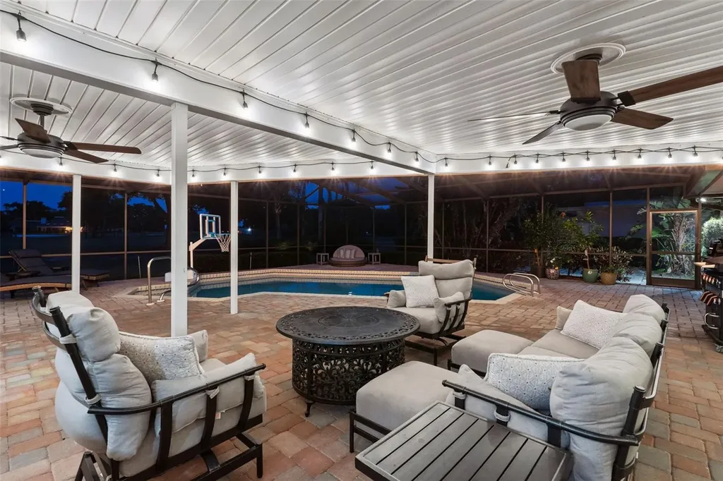 3131 Gleneagles Drive E Clearwater FL 33761