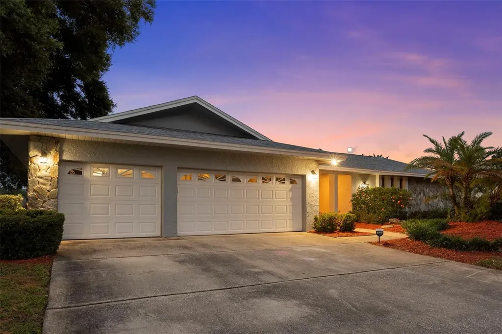 3131 Gleneagles Drive E Clearwater FL 33761