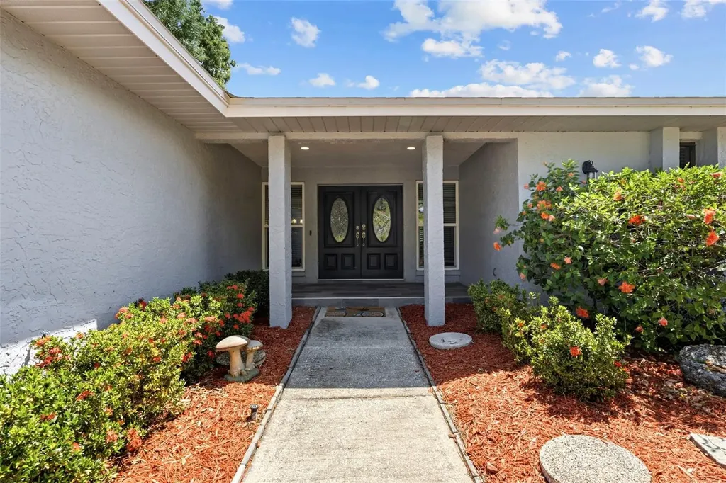 3131 Gleneagles Drive E Clearwater FL 33761