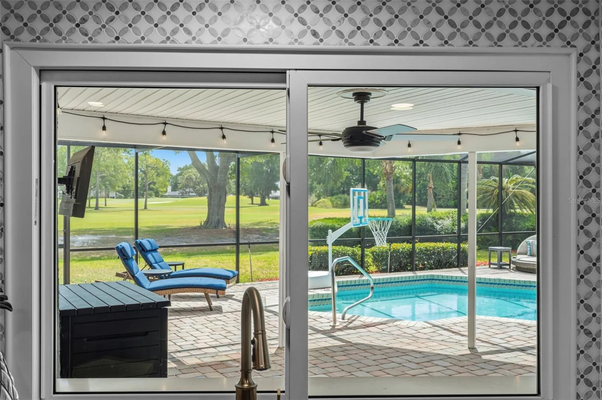 3131 Gleneagles Drive E Clearwater FL 33761