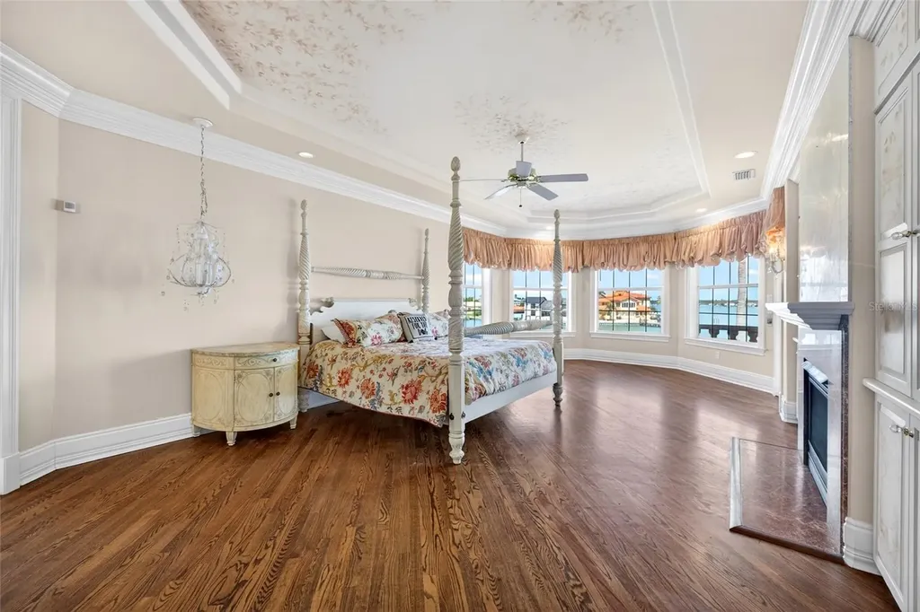 115 18th Street Belleair Beach FL 33786