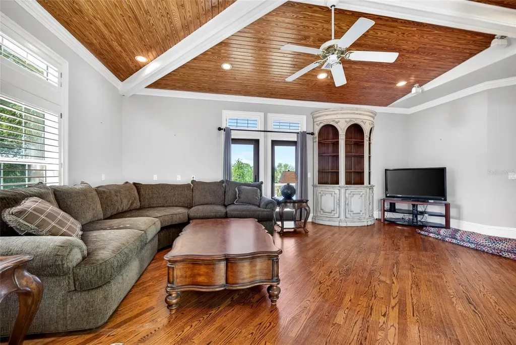 115 18th Street Belleair Beach FL 33786