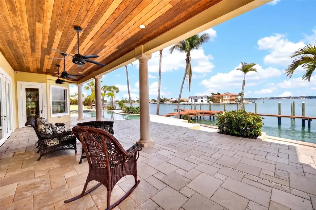 115 18th Street Belleair Beach FL 33786