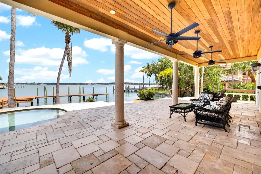 115 18th Street Belleair Beach FL 33786