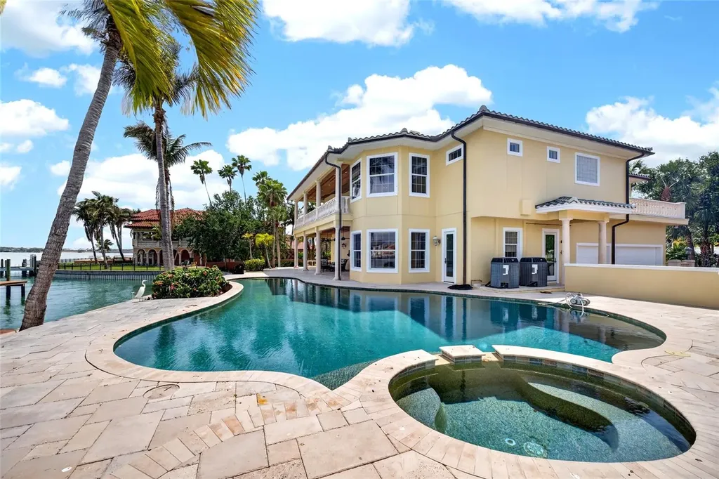 115 18th Street Belleair Beach FL 33786