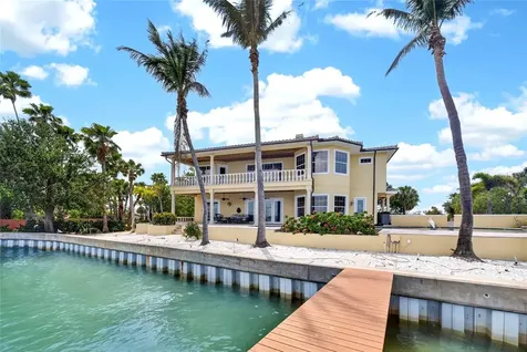 115 18th Street Belleair Beach FL 33786